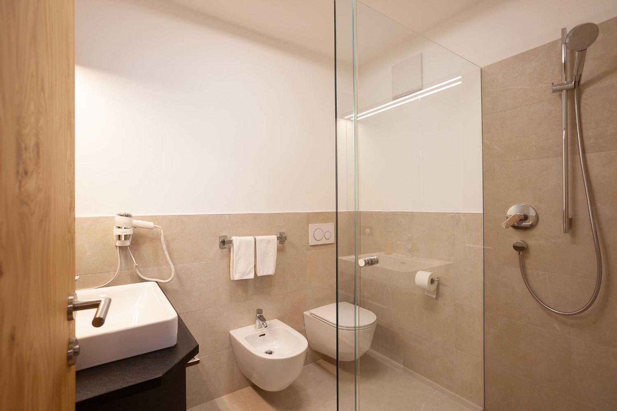 Hotel Lamm Натурно Экстерьер фото