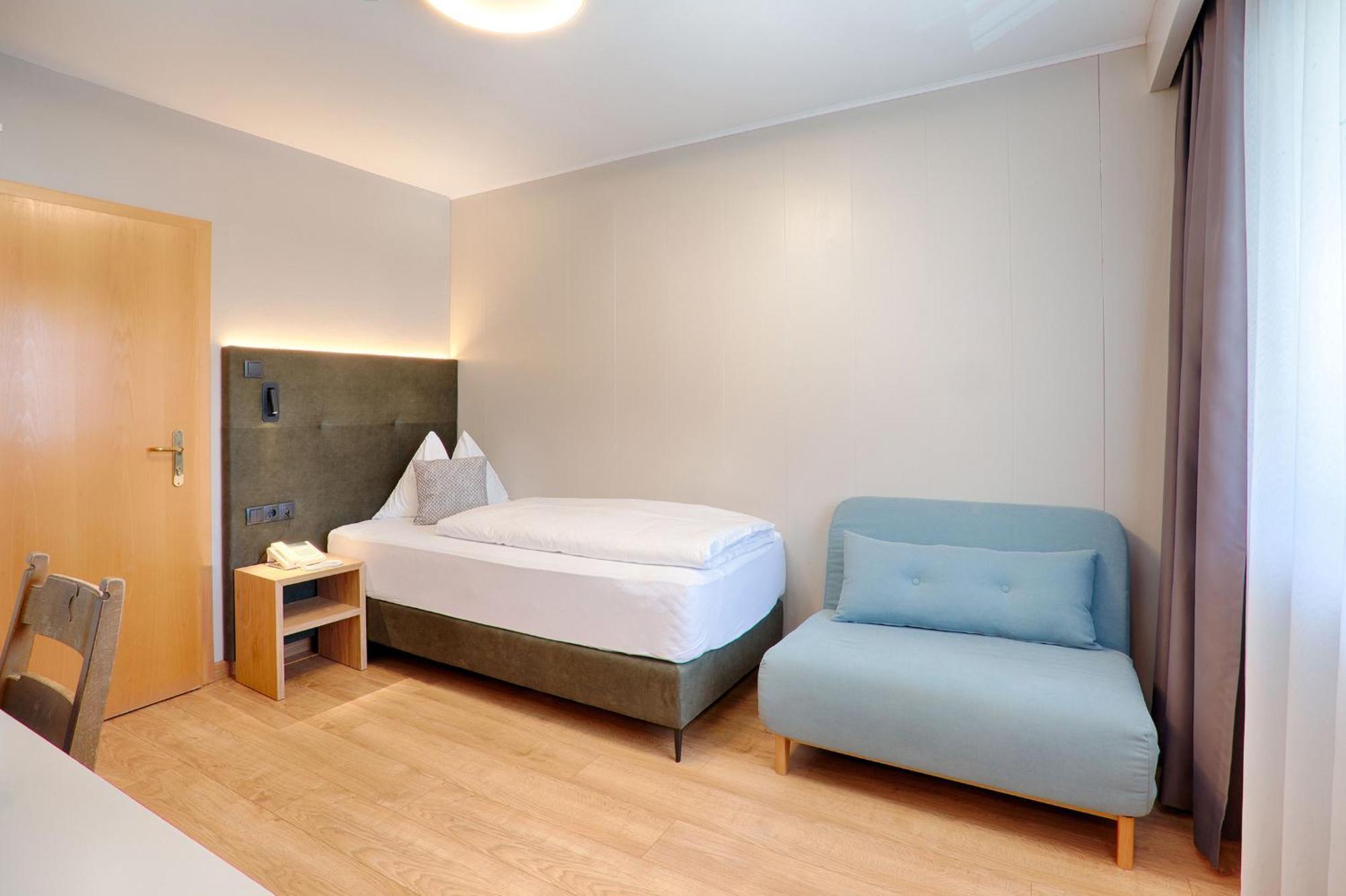 Hotel Lamm Натурно Экстерьер фото