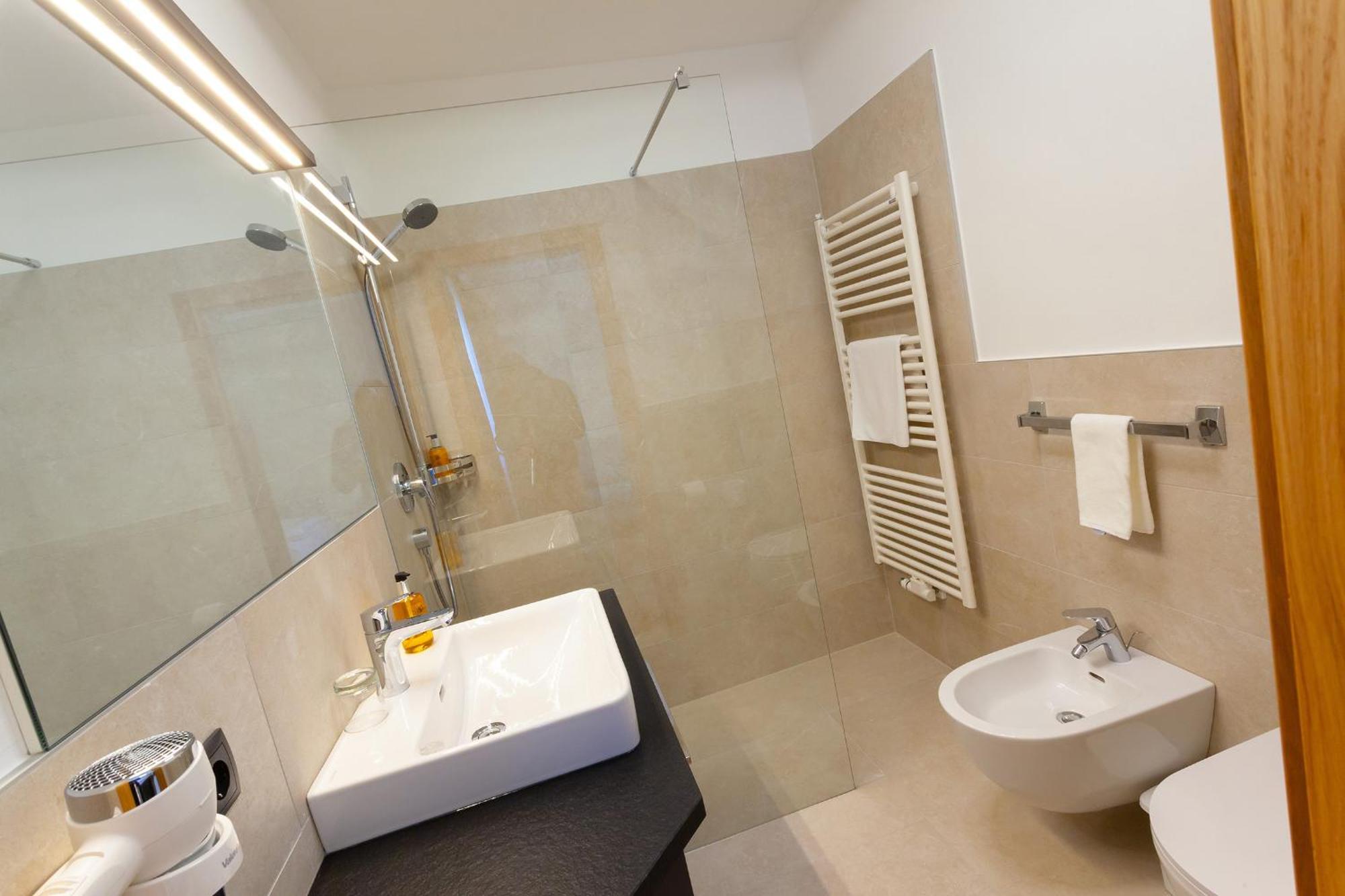 Hotel Lamm Натурно Экстерьер фото